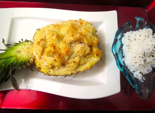 Gratinated Chicken Salpicon In Pineapple With Rice